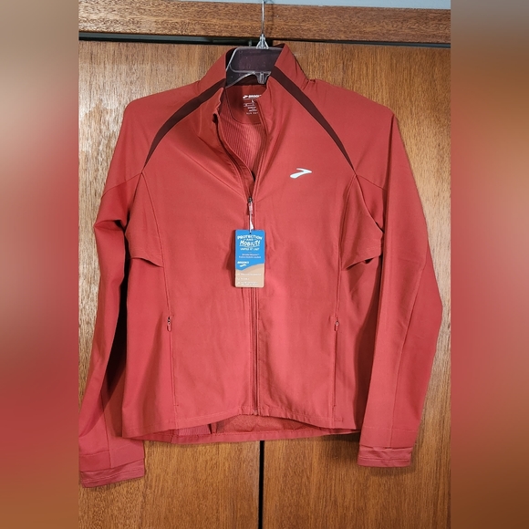 Brooks Fusion Hybrid jacket size large nwt - copper/raisin color - Picture 1 of 2